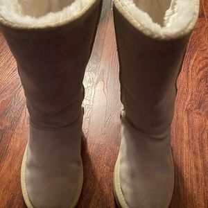 Ugg Ladies boots